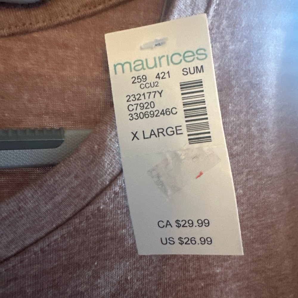 A86 NWT Maurice’s |  Fender Heathered Mauve Graphic Tee - Picture 5 of 6